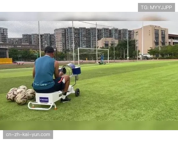 守门员出球体系成为组织核心 门将脚法技术面临更高要求 守门员出球体系成为组织核心 门将脚法技术面临更高要求